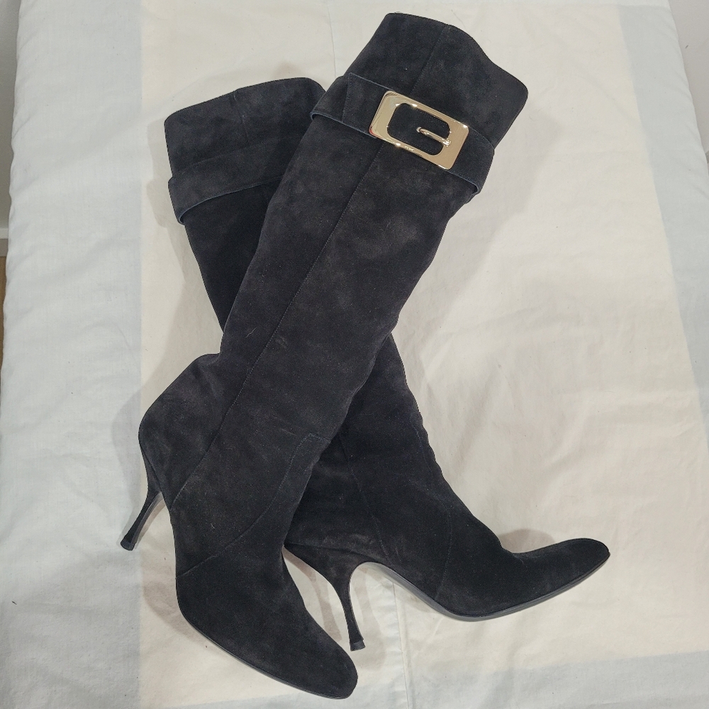Gucci Suede Boots with Buckle